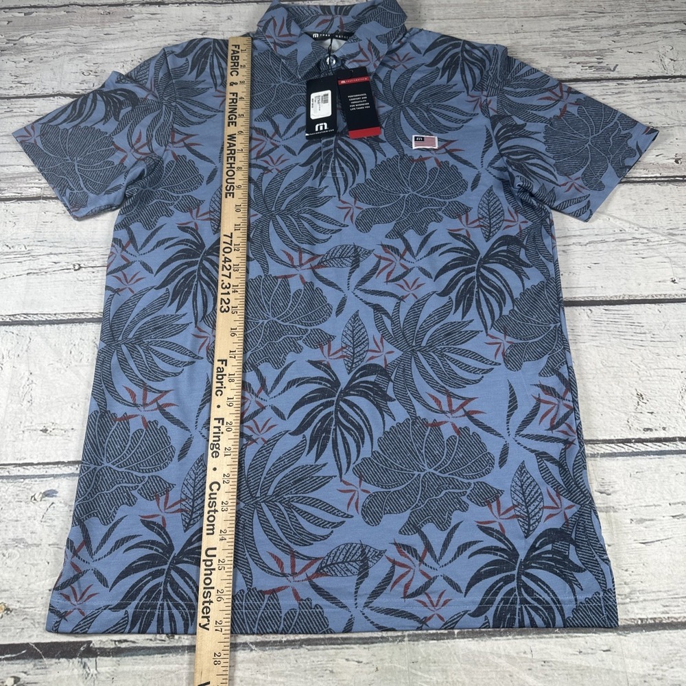 Travis Mathew Red Letter Day Polo Mens SIZE S Navy Print 1MAA425 NEW WITH TAGS - Picture 7 of 11
